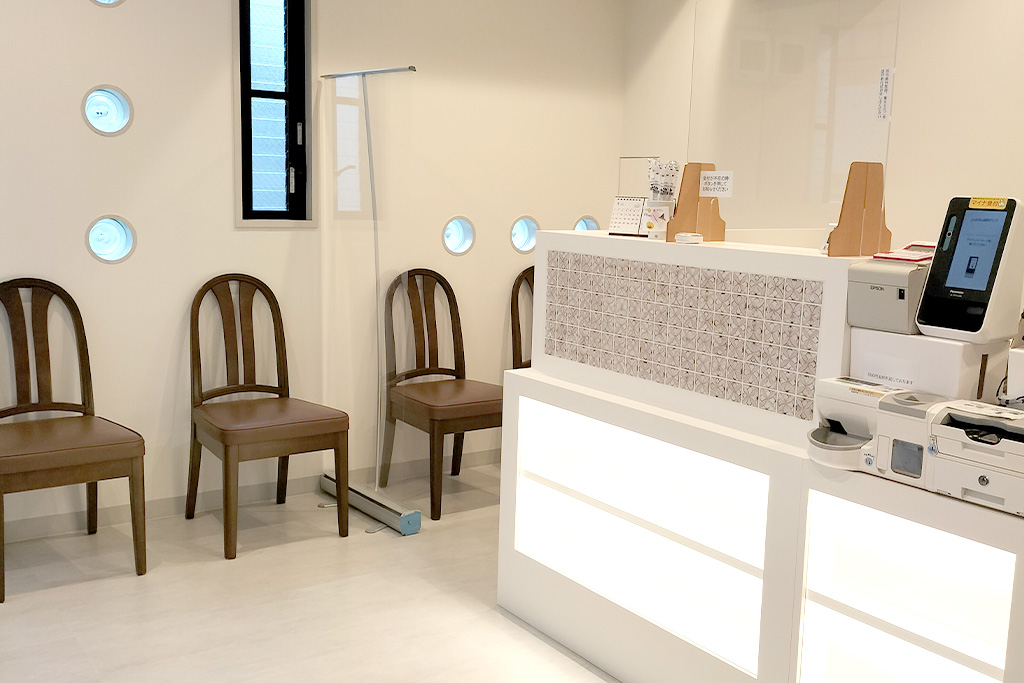 上京区新烏丸信富町・yoshiko（よしこ）歯科クリニック