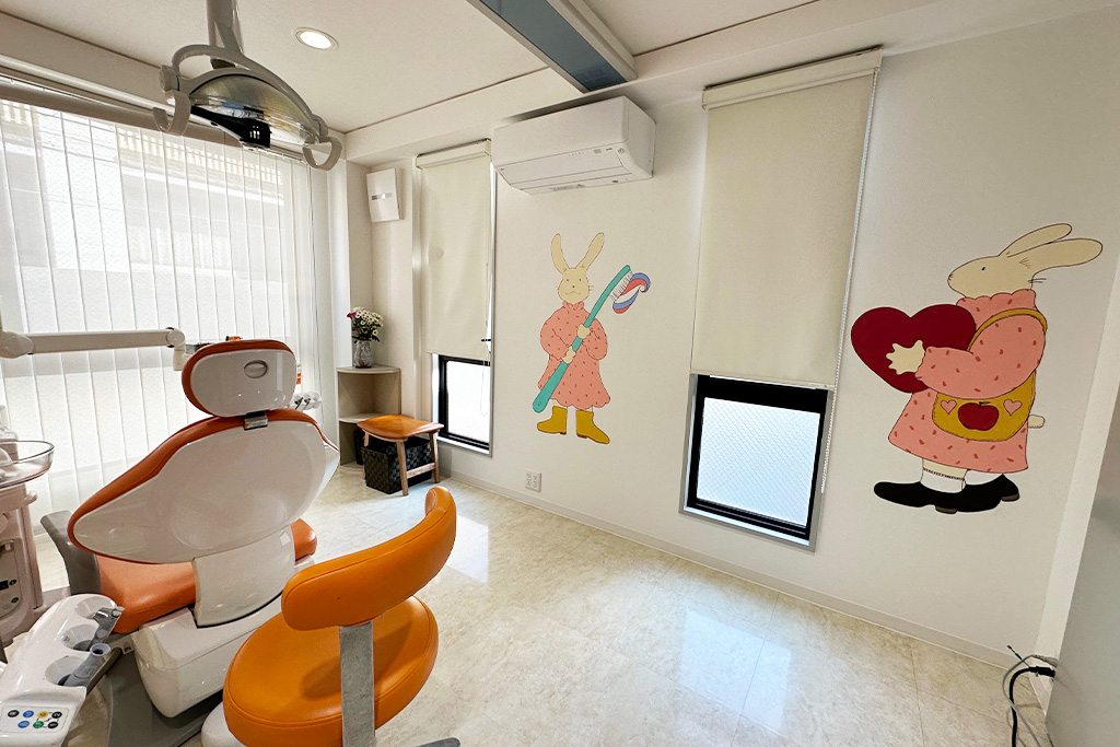 上京区新烏丸信富町・yoshiko（よしこ）歯科クリニック